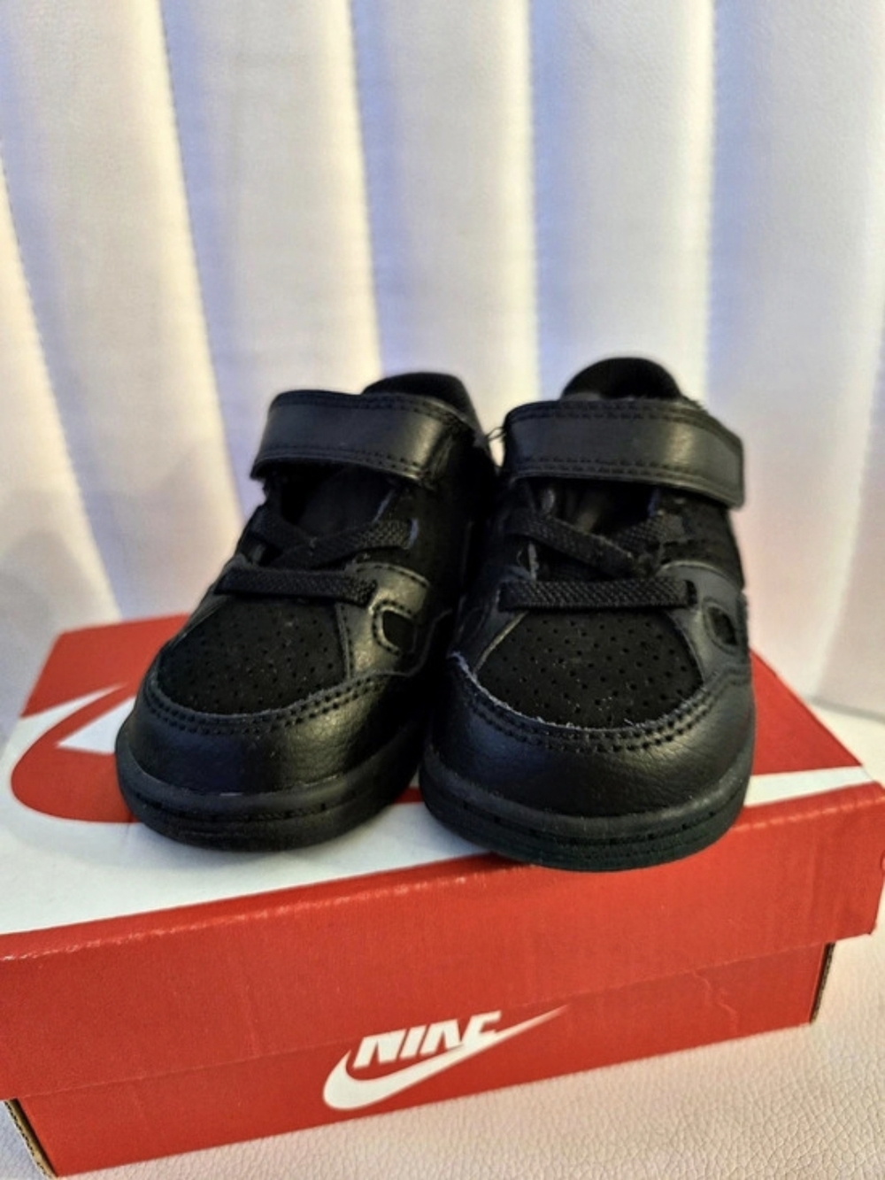 Nike Force 1 Low Toddler Black Sneakers- BRAND NEW